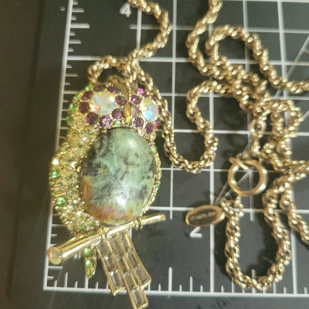Ann Taylor Gold Tone Crystal Owl Pendant 28